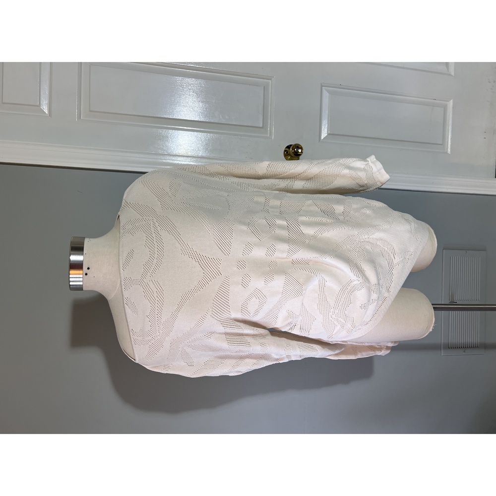 BCBG M Cream Karlie Drop Shoulder Dolman Sleeve Asymmetrical Sleeve Top POSH57